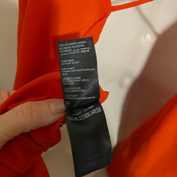NWT Bebe open back orange red Tank Top Blouse S - Picture 3 of 4